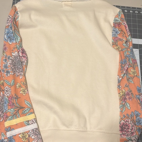Upcycled Billabong Graphic Sweatshirt with Floral Sleeves - Picture 5 of 5